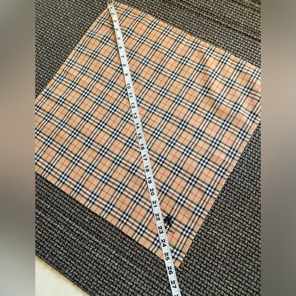 BURBERRY LOGO NOVA CHECK Full size Handkerchief/100% Cotton/Square🔥FLAWLESS🔥OS - Picture 7 of 9